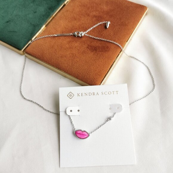 Kendra Scott Silver Lips Hot Pink Mother-of-Pearl Necklace - Picture 3 of 3